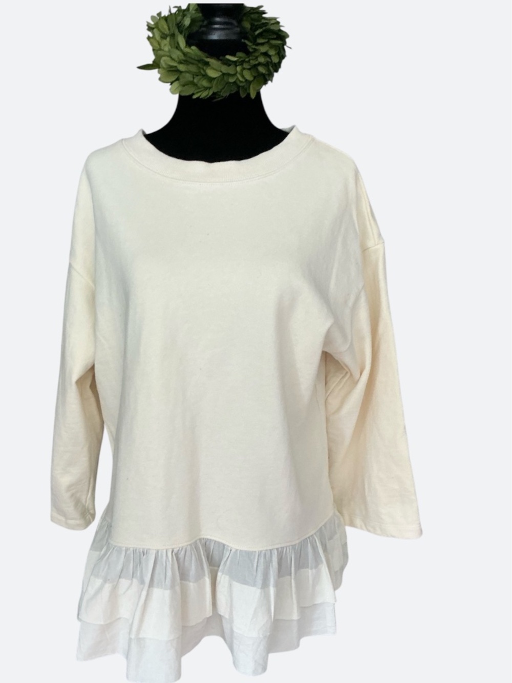 Anthropologie eri + ali Ivory Feminine Sweatshirt Pleated Ruffle Peplum Hem SZ M